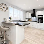 بيت للعطل Modern,luxury 3-bedrooms For Groups & Contractors